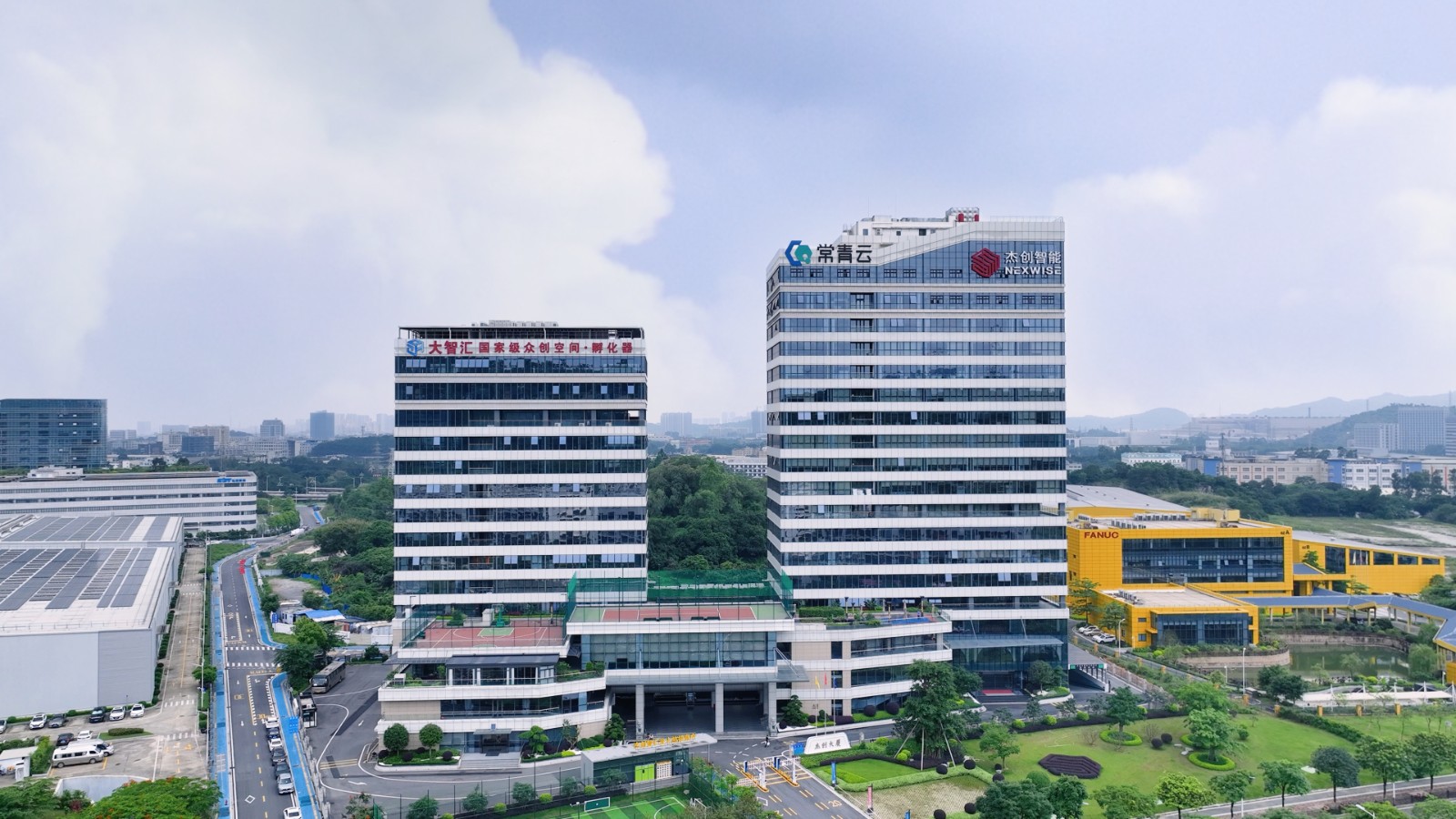 1720072812241 米兰milan大厦(晴天)